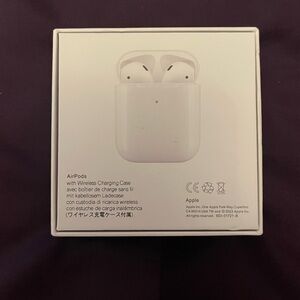 Apple 2nd Generation AirPods with Wireless Charging Case